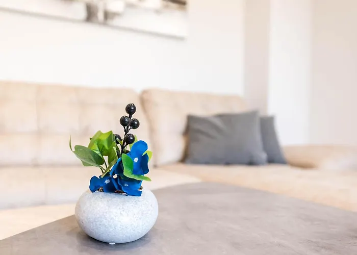 Harmony アパート ヴァルナ